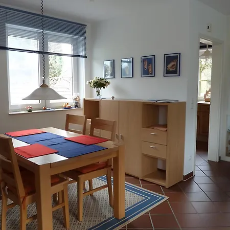 Kleins Huus كوكسهافن